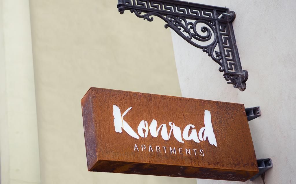 Konrad Old Town Aparthotel Tartu Esterno foto